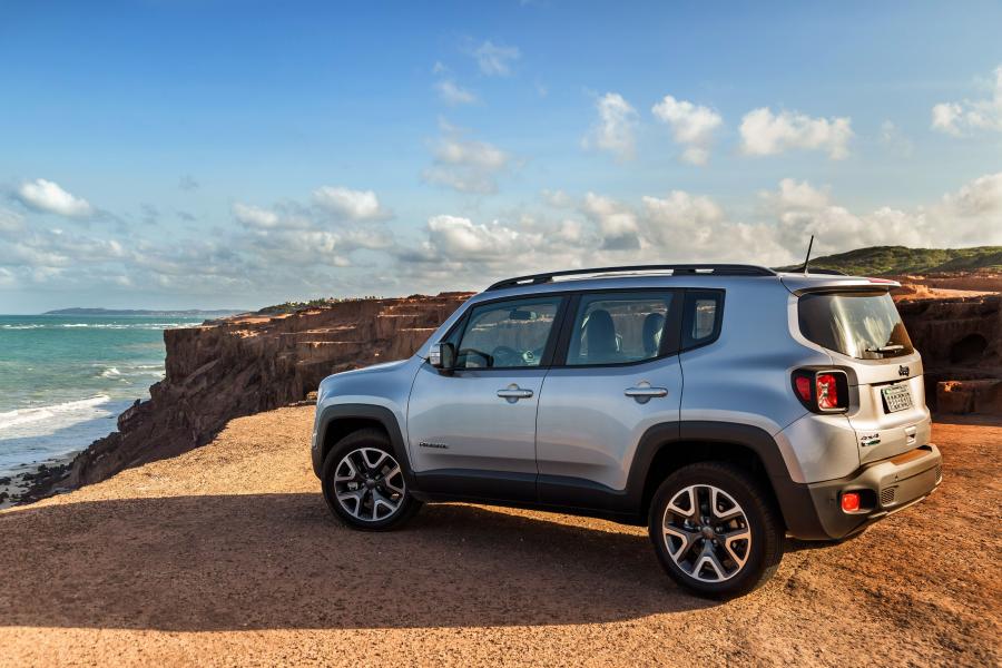  Jeep Renegade Longitude (BU) 2018 года  (LA) (фото 2 из 6)